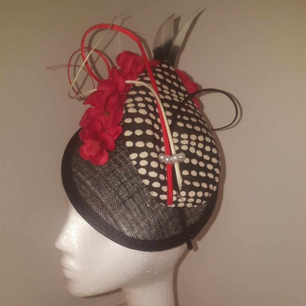 Fascinator Hat for KY Derby - Gold Cup - Wedding